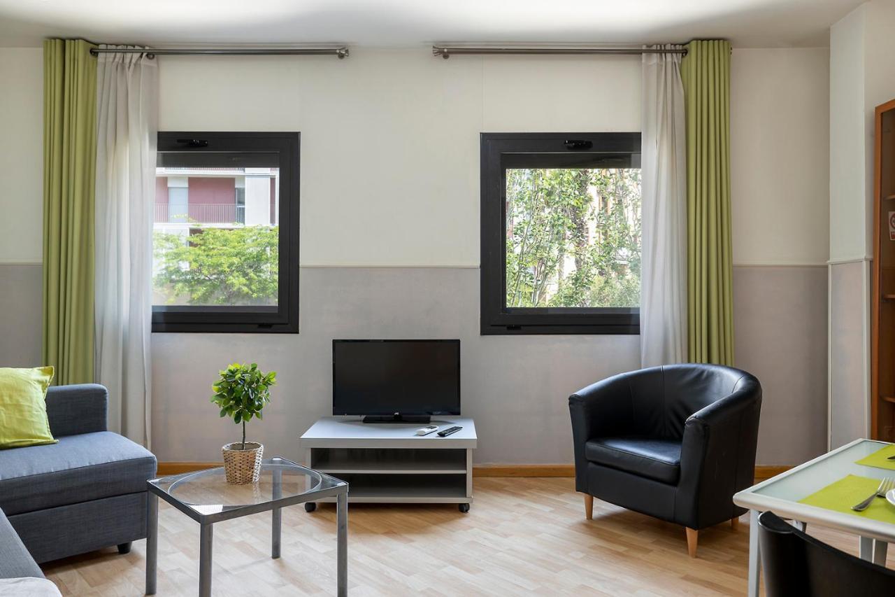 Apartments Sata Park Guell Area Барселона Екстер'єр фото
