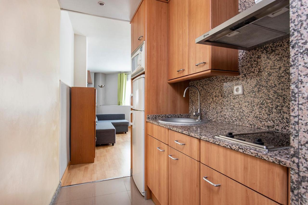 Apartments Sata Park Guell Area Барселона Екстер'єр фото