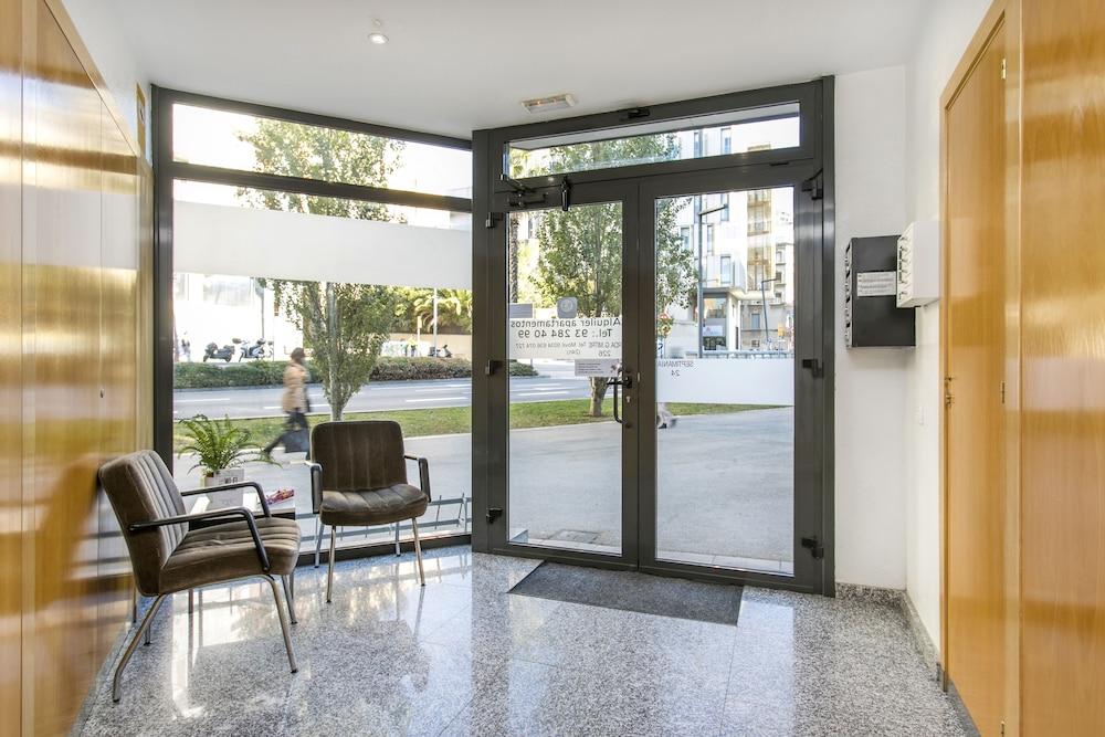 Apartments Sata Park Guell Area Барселона Екстер'єр фото